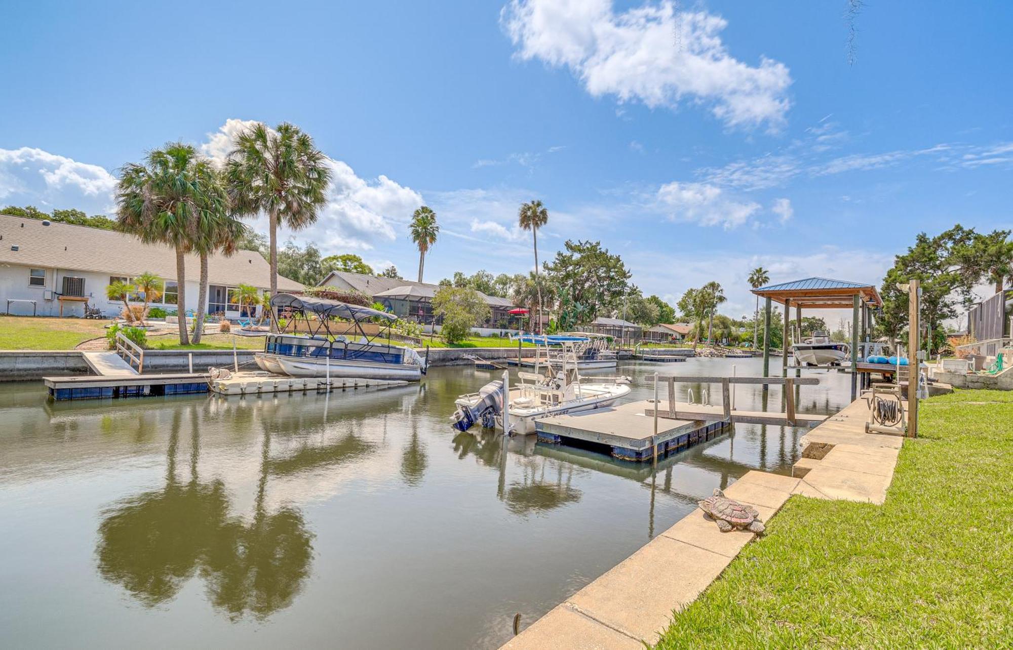 Crystal River Getaway With Dock, Kayaks And Bicycles! Buitenkant foto